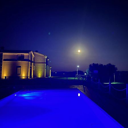 Agriturismo Nido Delle Rondini Macerata Esterno foto