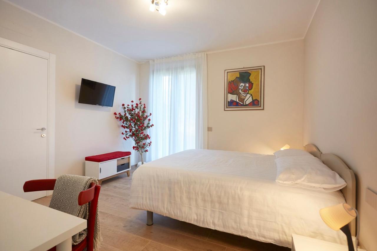 Agriturismo Nido Delle Rondini Macerata Esterno foto