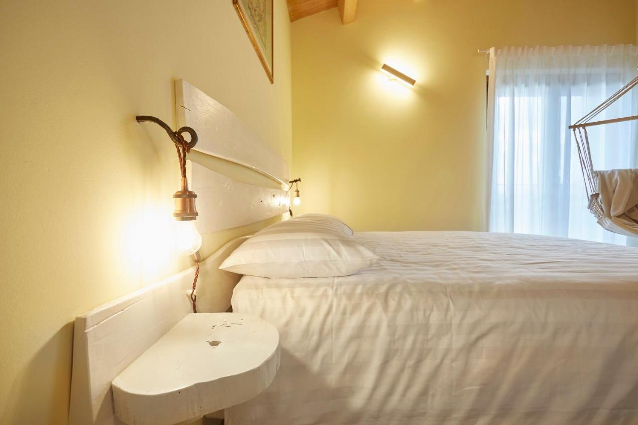 Agriturismo Nido Delle Rondini Macerata Esterno foto