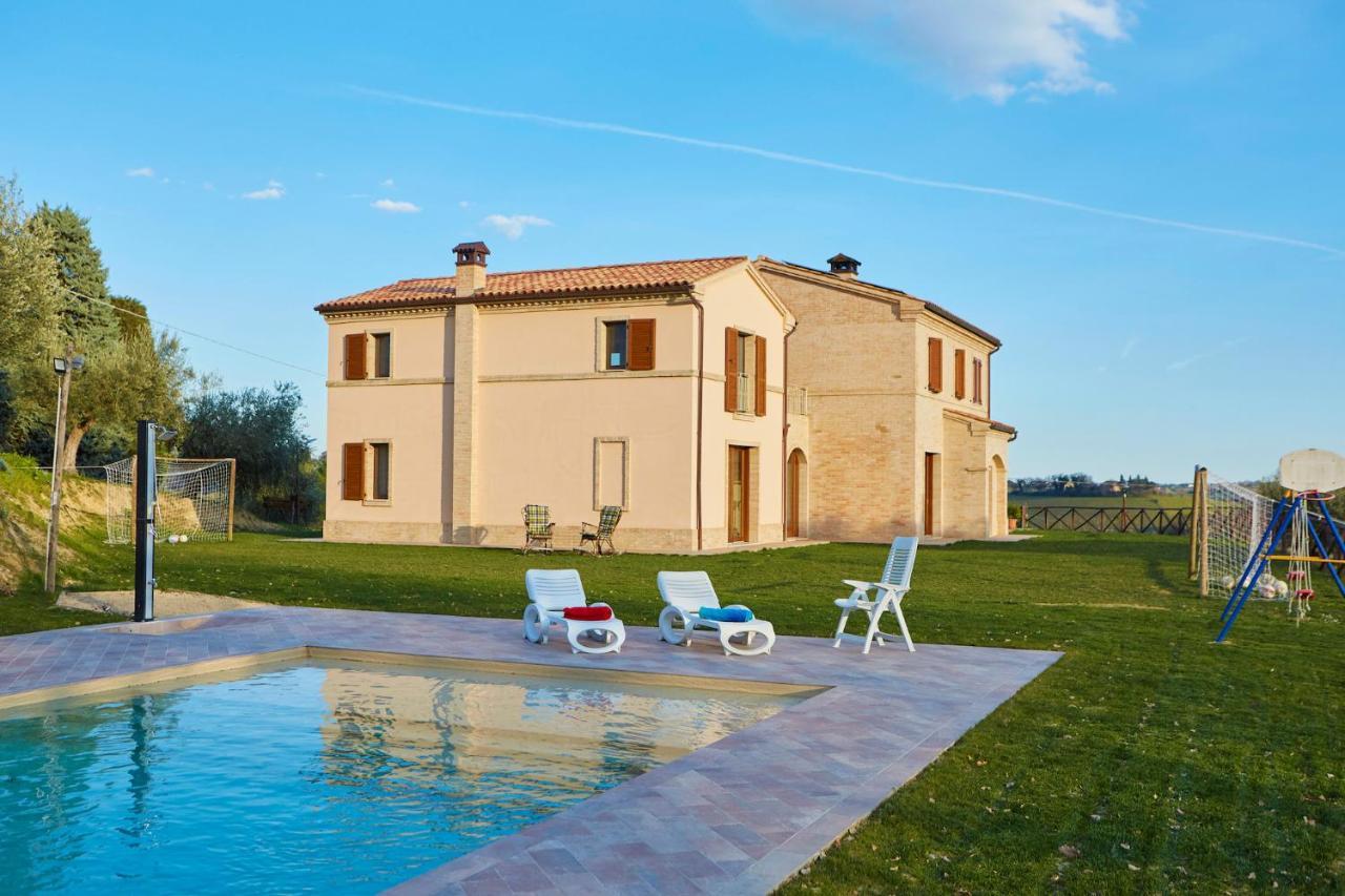 Agriturismo Nido Delle Rondini Macerata Esterno foto