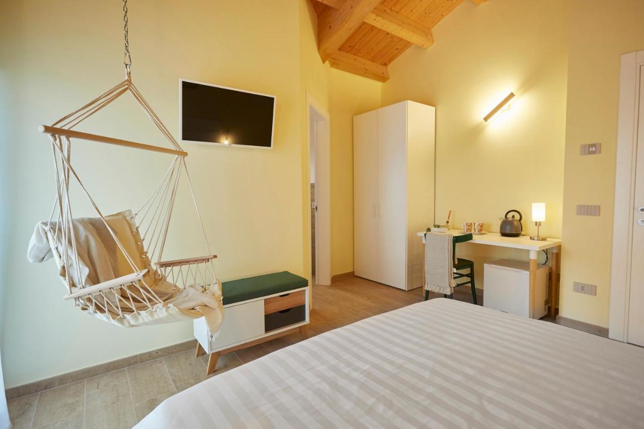 Agriturismo Nido Delle Rondini Macerata Esterno foto