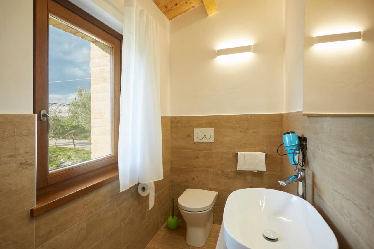 Agriturismo Nido Delle Rondini Macerata Esterno foto