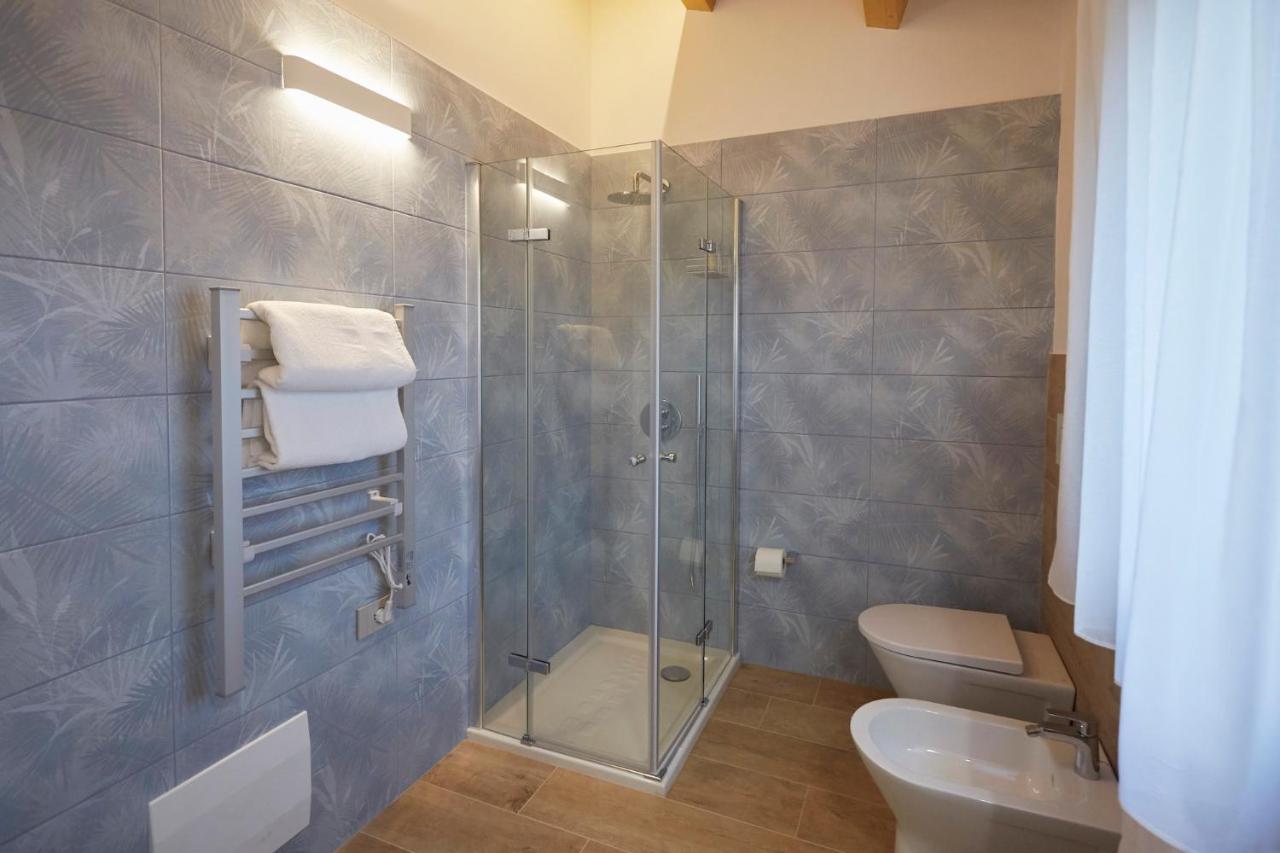Agriturismo Nido Delle Rondini Macerata Esterno foto